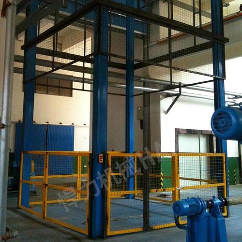 式升降货梯仓库工厂升降机大吨位升降平台系列是山东汇泽机械主打产品