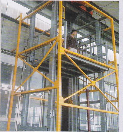 剪叉式升降平台品牌工厂载货电梯升降机佛山杂物货梯